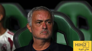“لماذا يبدو هادئًا؟” .. هيرايز يكشف حالة مورينيو قبل ديربي مدريد