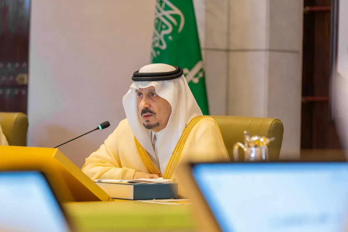 أمير الرياض يرفع الشكر للقيادة بمناسبة تمديد خدمته أميرًا للمنطقة لمدة أربع سنوات