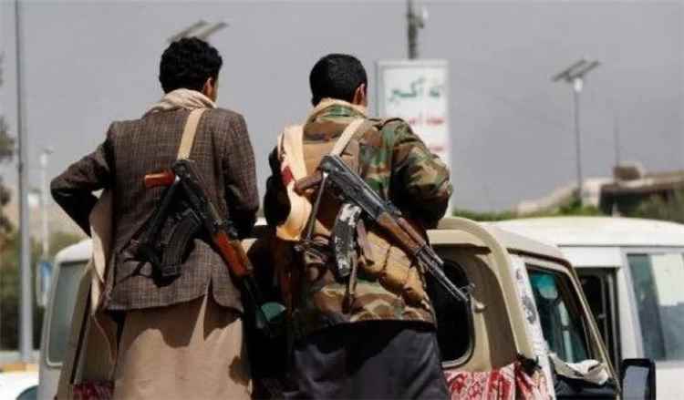 إحباط تسلل حوثي جنوبي مأرب ومقتل 12 عنصراً