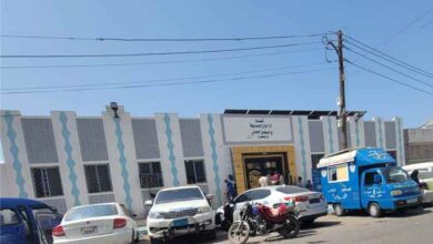 إشادة واسعة بأداء مدير الأحوال المدنية في المنصورة بعدن.. تسهيل للإجراءات وتسريع لإنجاز معاملات المواطنين