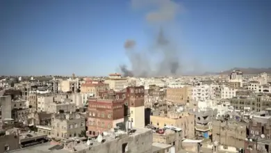 اختراق أمني ناهك يضرب الحوثيين في صنعاء.. هجوم سيبراني يمتد لاستهداف مركبة قيادي بمسيرة أمام دار الرئاسة