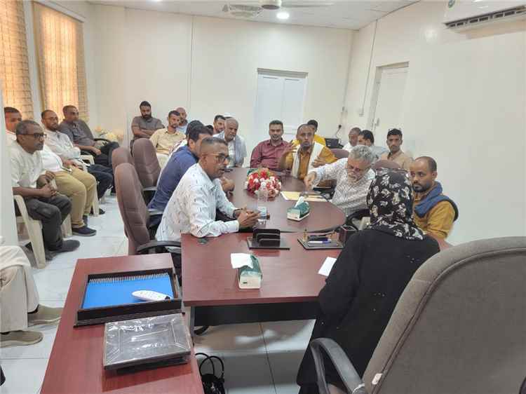 الاتحاد العام لنقابات عمال عدن يقف إلى جانب موظفي ومهندسي سبأفون ويدعم حقهم في التمثيل النقابي