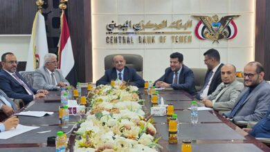 البنك المركزي يناقش التحديات التي تواجه القطاع المصرفي وسبل تعزيز قدراته