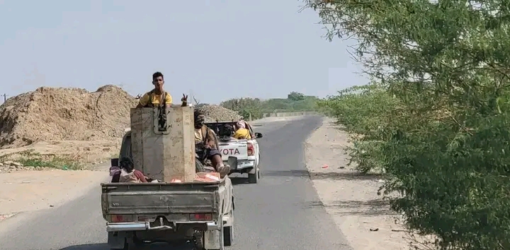 التكتل الوطني للأحزاب في اليمن يدعو لتحرك عسكري شامل ضد الحوثيين