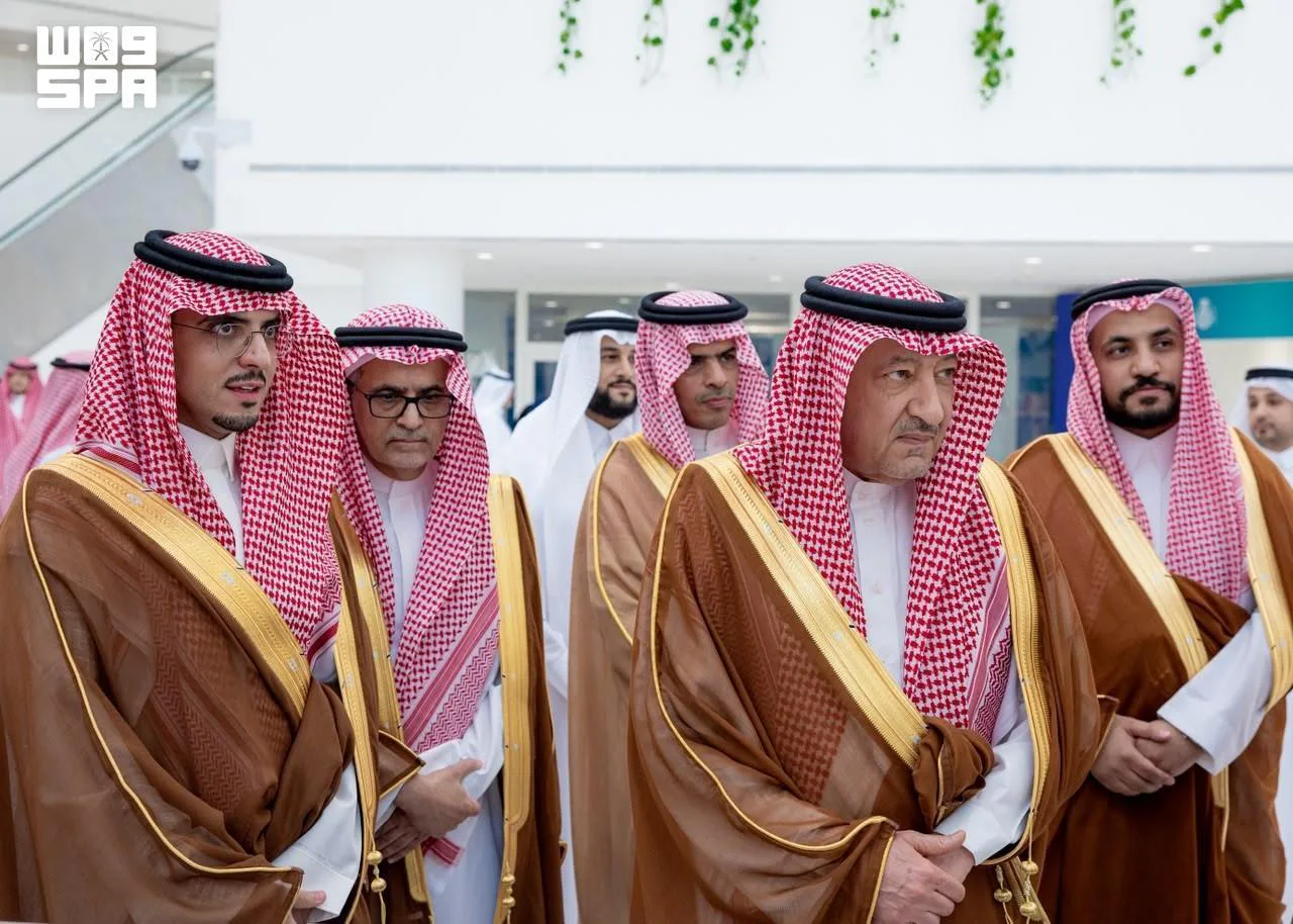 الخريجي يفتتح ملتقى وزارة الخارجية الثاني لليوم العالمي للقانون في الرياض