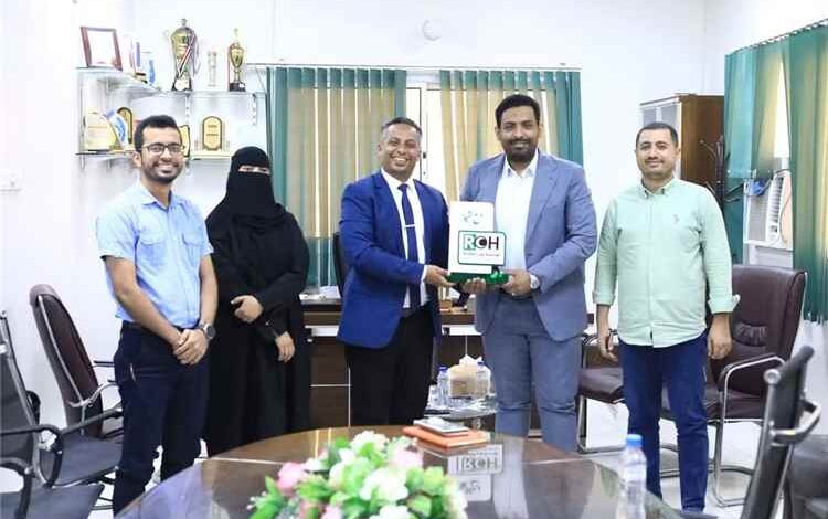 الدكتور بن نويصر يطلع على أنشطة مؤسسة روح الصحية ويبحث التحضير للمنتدى الوطني الأول لزراعة القوقعة