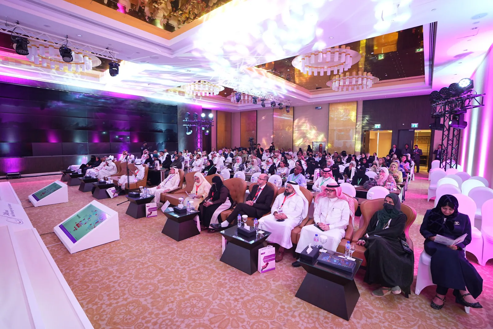 الرياض تستضيف المؤتمر الدولي الرابع والعشرين لطب الأطفال حديثي الولادة