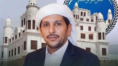 الشيخ عيدروس العولقي في نداء لأبناء العوالق السفلى: وحدة الصف وصون الحدود واجب مقدس