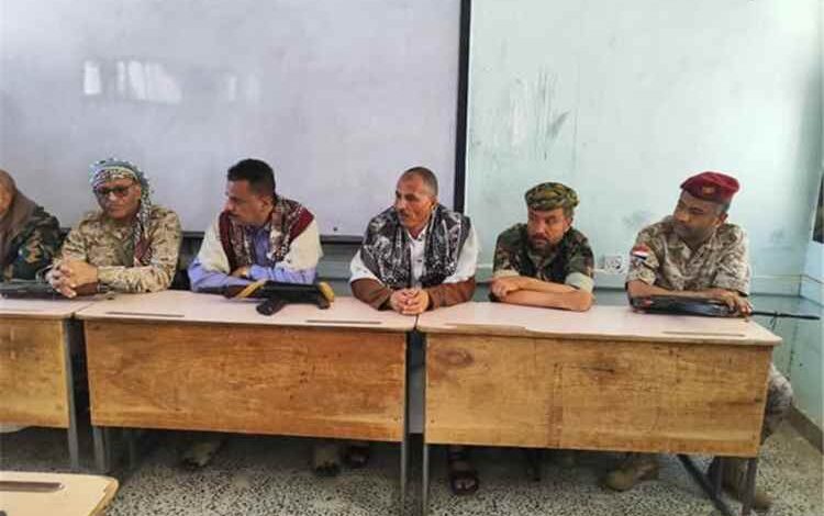 الصبري وجامل يطلعان على الأوضاع في صبر الموادم ويؤكدان أهمية الحشد لمساندة الجيش الوطني