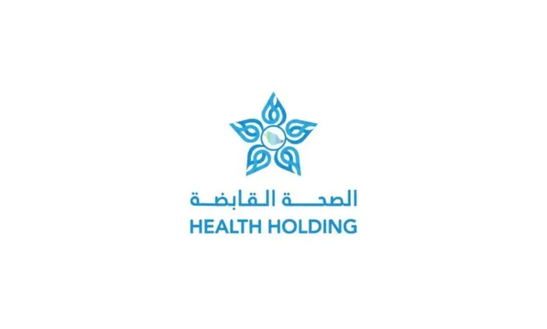 الصحة القابضة تنفي فرض رسوم على أطباء الامتياز وتستقبل 42 ألف متدرب
