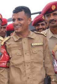 العميد الركن أحمد محمود البكري يقطع رحلته العلاجية بمصر ويعود ليلتحق بخطوط النار في الصبيحة مواجهةً للتصعيد الحوثي