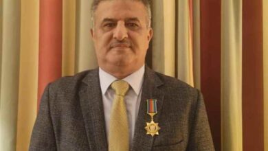 الكاتب نزار الخالد يُكرّم بوسام الدبلوماسية العامة من الغرفة الاجتماعية الدولية