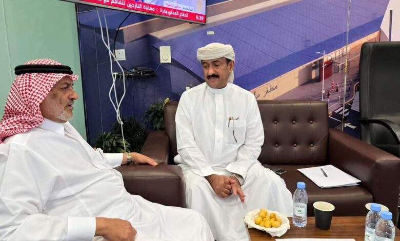 المحافظ بن الوزير يبحث مع البرنامج السعودي لتنمية وإعمار اليمن تنفيذ حزمة من المشاريع التنموية والاستراتيجية