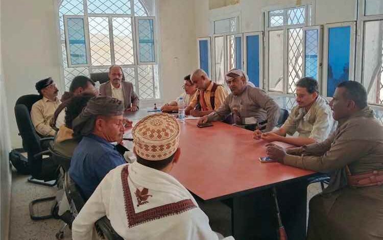 المكتب التنفيذي بمديرية انصاب يعقد اجتماعه الاعتيادي لشهر أغسطس ويناقش تقريري التربية والمالية
