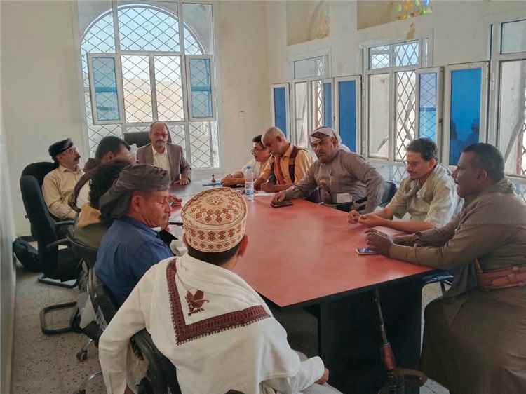 المكتب التنفيذي بمديرية انصاب يعقد اجتماعه الاعتيادي لشهر أغسطس ويناقش تقريري التربية والمالية