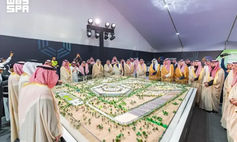المملكة تحتل المرتبة الثالثة عشرة عالمياً في التنافسية وتدرّب 1.2 مليون سعودي على الذكاء الاصطناعي