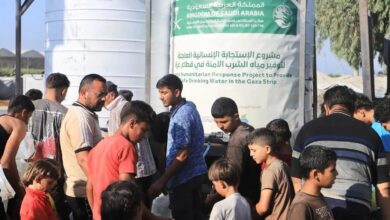 المملكة تضخ 500 ألف لتر من المياه وتوزع 25 ألف وجبة غذائية في غزة