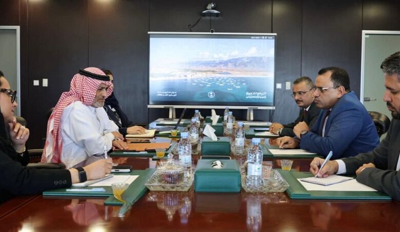 الوزير السقطري يبحث مع البرنامج السعودي تعزيز التعاون في القطاعين الزراع والسمكي