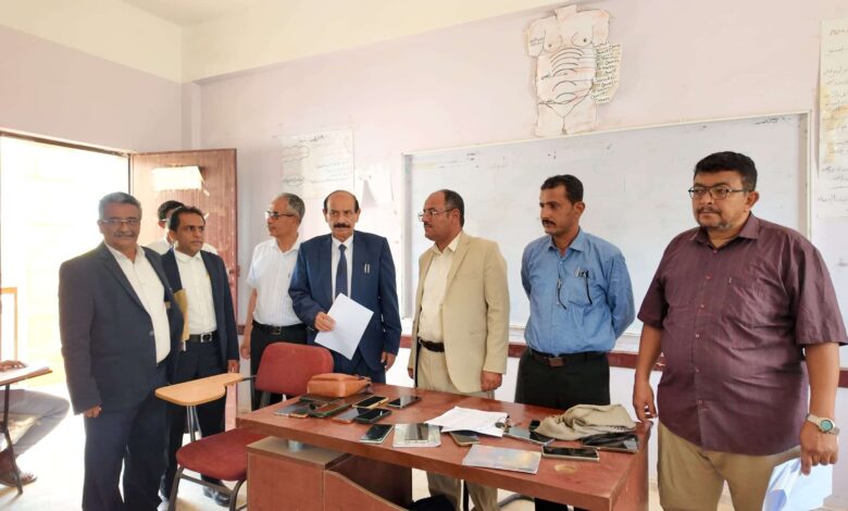 الوكيل الدغاري يدشن امتحانات القبول بمعهد الدكتور أمين ناشر للعلوم الصحية بشبوة