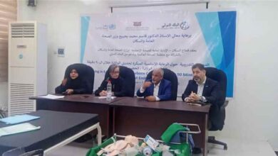 الوكيل الشبحي يدشن دورة تدريبية حول الرعاية الأساسية المبكرة لحديثي الولادة في العاصمة عدن