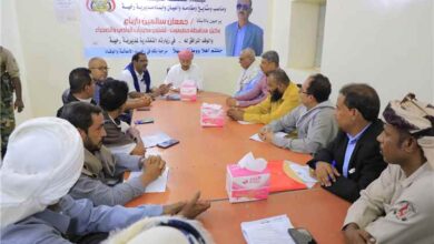 الوكيل بارباع يترأس اجتماع المكتب التنفيذي بمديرية رخية ويلتقي بالشخصيات الاجتماعية ويتفقد عددًا من المرافق الخدمية والتعليمية بالمديرية