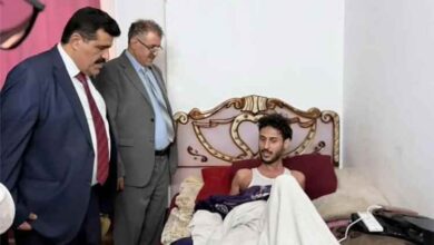 باجيل ومعزب يتفقدان جرحى المقاومة الوطنية في القاهرة
