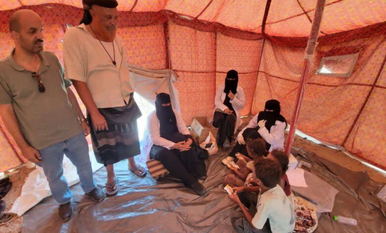 بتوجيهات الشعبي…صحة البريقة تتفقد أوضاع النازحين في مخيم عمران وتقدم الرعاية الطبية