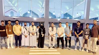بدعوة من السفارة الصينية وفد اتحاد طلاب جامعة عدن يغادر إلى جمهورية الصين الشعبية في رحلة ثقافية وشبابية