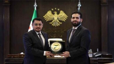 بعكر يبحث مع وزير الداخلية السوري سبل تعزيز التعاون الامني