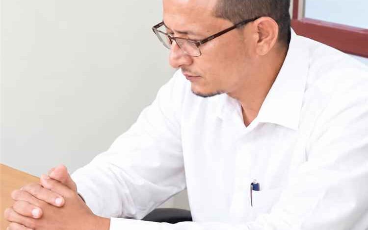 بمُباركة السلطة المحلية.. تكليف عبدالوهاب العمُري وكيلاً لثانوية سرار يافع