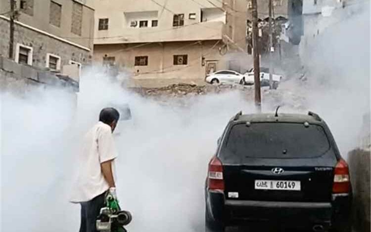 تدشين حملة رش ضبابي واسعة لمكافحة الحشرات الناقلة للأمراض في مديرية التواهي