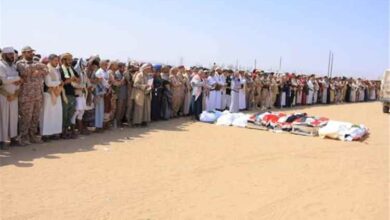 تشييع مهيب في مأرب لجثمان الشهيد العقيد عزالدين الزليل