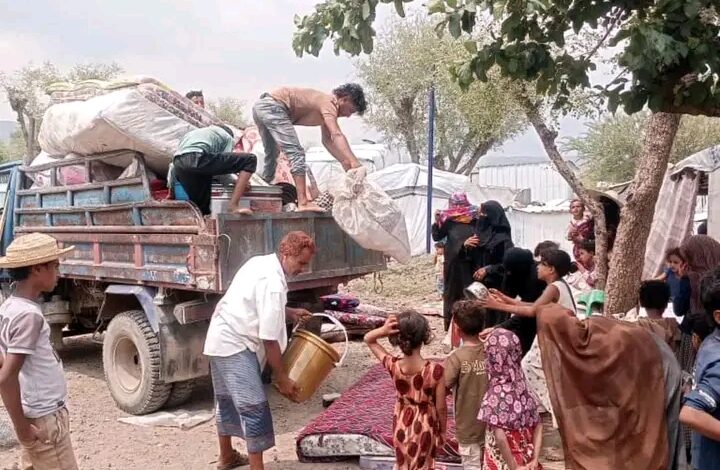 تقرير أممي: نزوح نحو 1800 اسرة في تعز بسبب التصعيد الحوثي واستهداف المناطق السكانية