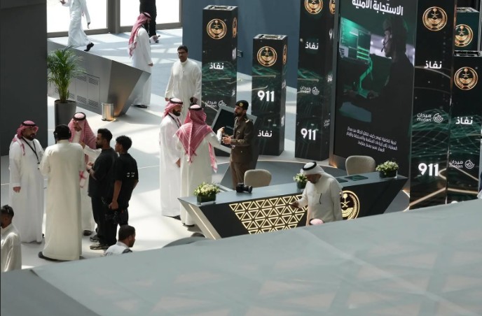 تقنيات «الدفاع المدني» في «ليب 2026».. إنذار مبكر وحلول رقمية لتعزيز السلامة