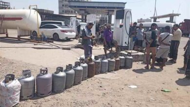 توزيع 9,200 أسطوانة غاز منزلي على مديريات عدن الأحد