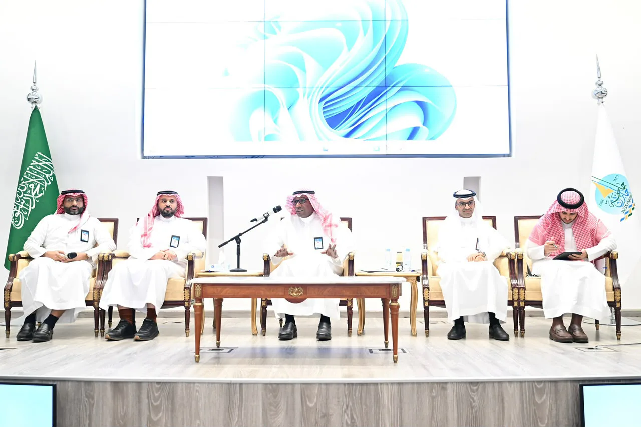 جامعة جازان تطلق ورشة لصياغة إستراتيجيتها المتوافقة مع رؤية 2030