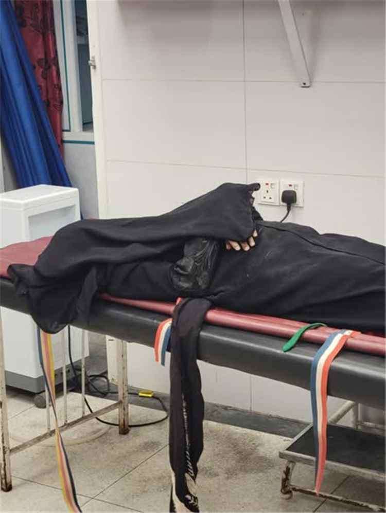 جريمة حوثية مروّعة.. مقتل امرأة وجنينها بقصف استهدف منازل جنوبي تعز