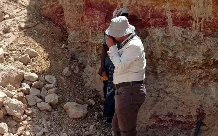 جيولوجية حضرموت تنفي شائعات وجود الذهب في “المعدي”