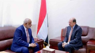 رئيس الوزراء الزنداني: معركة استعادة سلطة الدولة لا تنتهي بتغير خطوط التماس