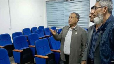 رئيس جامعة عدن يتفقد أعمال إعادة تأهيل مركز الدراسات البيئية والمناخية