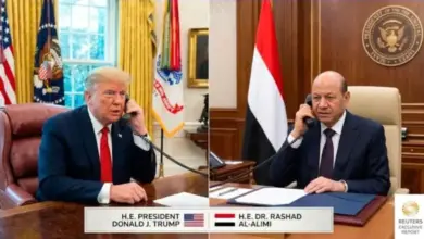 رويترز تكشف تفاصيل اتصال ترامب والعليمي: بحث تقدم الحوثيين بباب المندب ومطالب بدعم أمريكي للشرعية