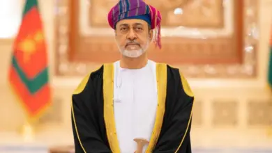 سلطان عُمان يهنئ خادم الحرمين وولي العهد باليوم الوطني السعودي