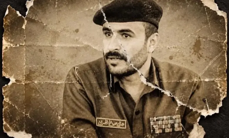 شاهد | مصرع قائد عسكري حوثي بارز وأسر عدد من عناصره في مواجهات بتعز.. الاسم والصورة