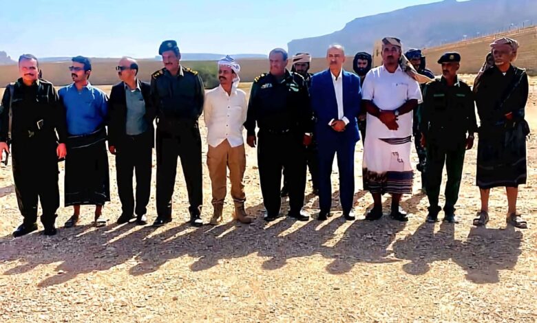 شرطة شبوة والنيابة العامة ينفذان حكم القصاص الشرعي بحق المحكوم عليه محمد الأحمدي