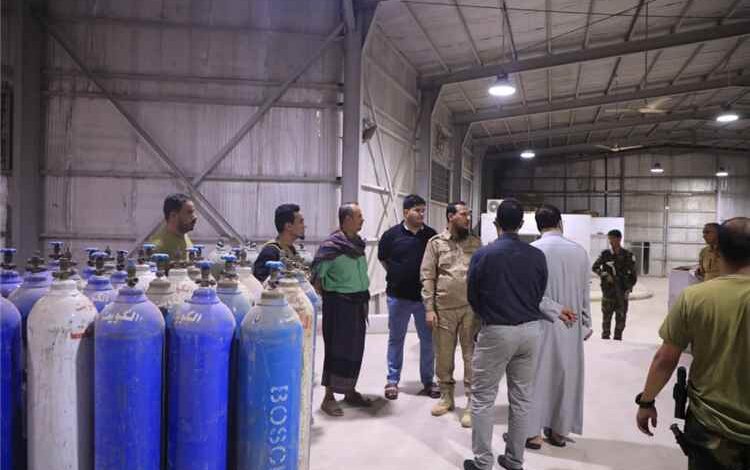 شيخ والكاف يطلّعان على سير العمل في مركز الطوارئ والإسعاف ومصنع الأكسجين بالعاصمة عدن