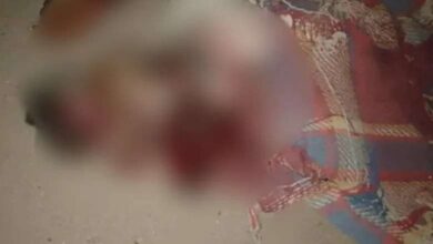صاروخ حوثي يودي بحياة طفل في قرية سكنية غربي تعز