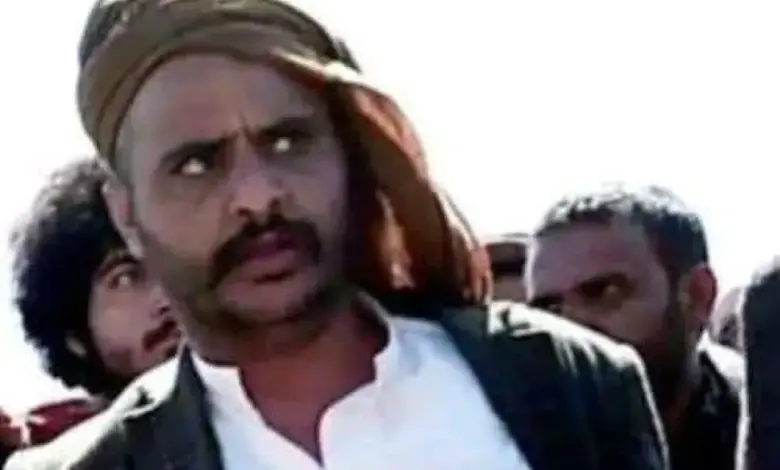 صراع (الغنائم) يفجر أزمة في أرحب.. (الوقائي الحوثي) يطلق النار على القيادي الحباري ويقتل خاله ومرافقه بالدريهمي