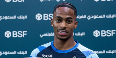صفقة بدأت تحصد ثمارها سريعًا.. الهلال وجد ضالته في سامرفيل