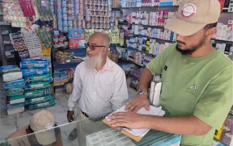 صناعة البريقة" يُكثّف جولاته الميدانية على الصيدليات والأسواق لضبط الأسعار والمنتهيات