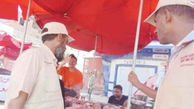 صناعة خورمكسر" يضبط مخالفة زيادة أسعار بـ "حي الجمهورية" ويُكثّف جولات التفتيش على الأسواق والمخابز